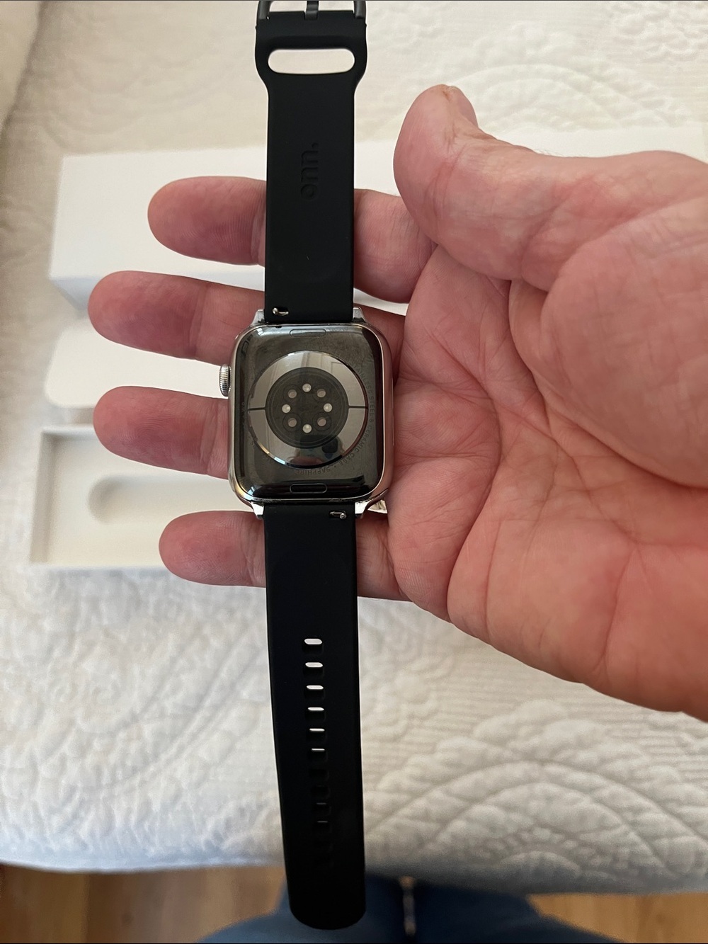 Apple Watch Series 6 44mm Stainless Steel Sapphire Crystal + New Band - Picture 6 of 6